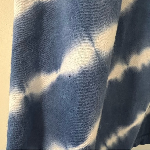 Chaps Blue & White Flowy Tank Top - Picture 5 of 5